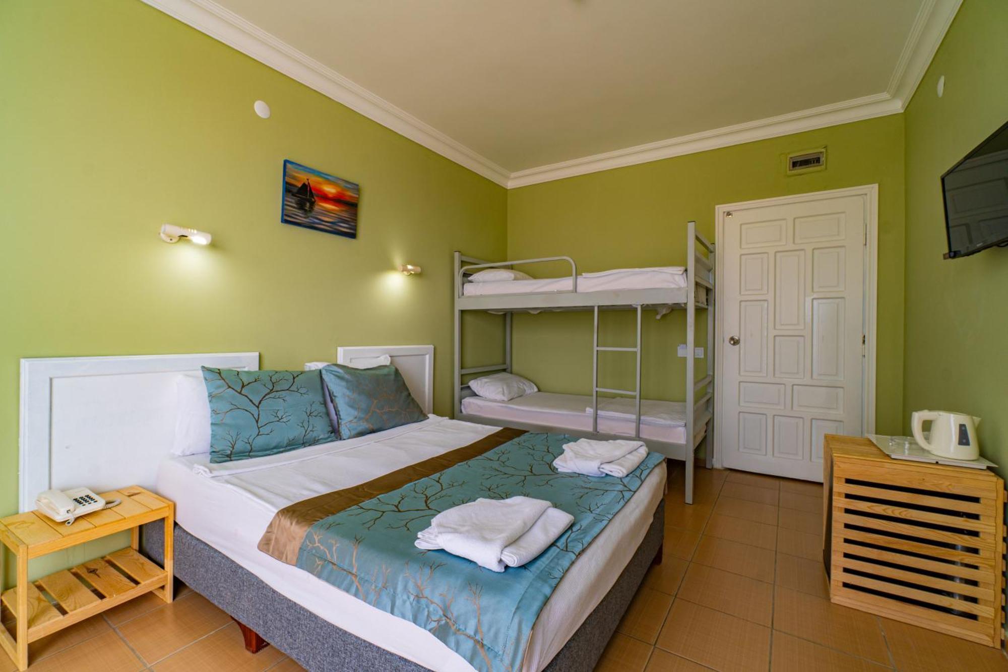 De Mare Family Hotel Konaklı Екстериор снимка