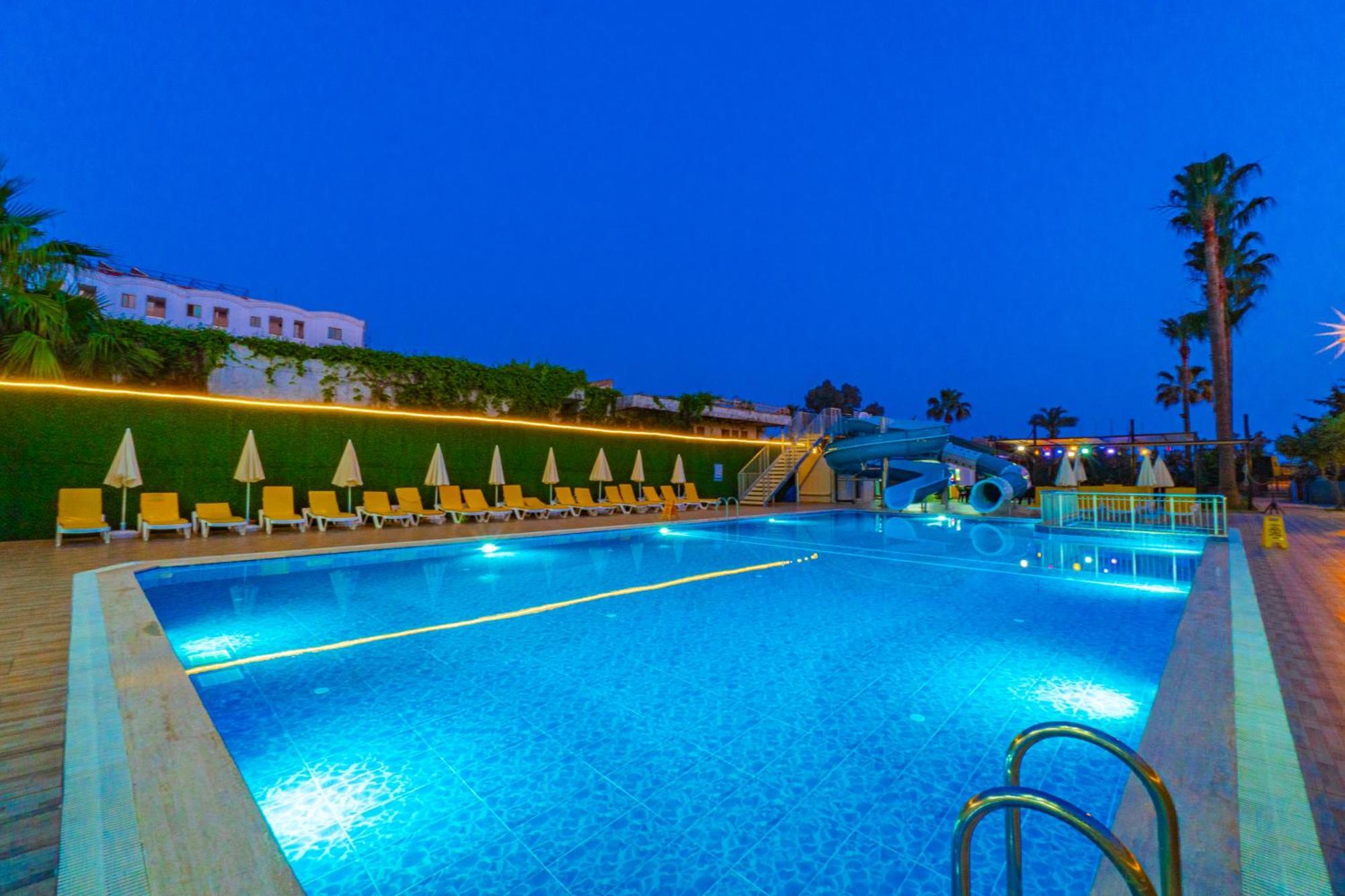 De Mare Family Hotel Konaklı Екстериор снимка