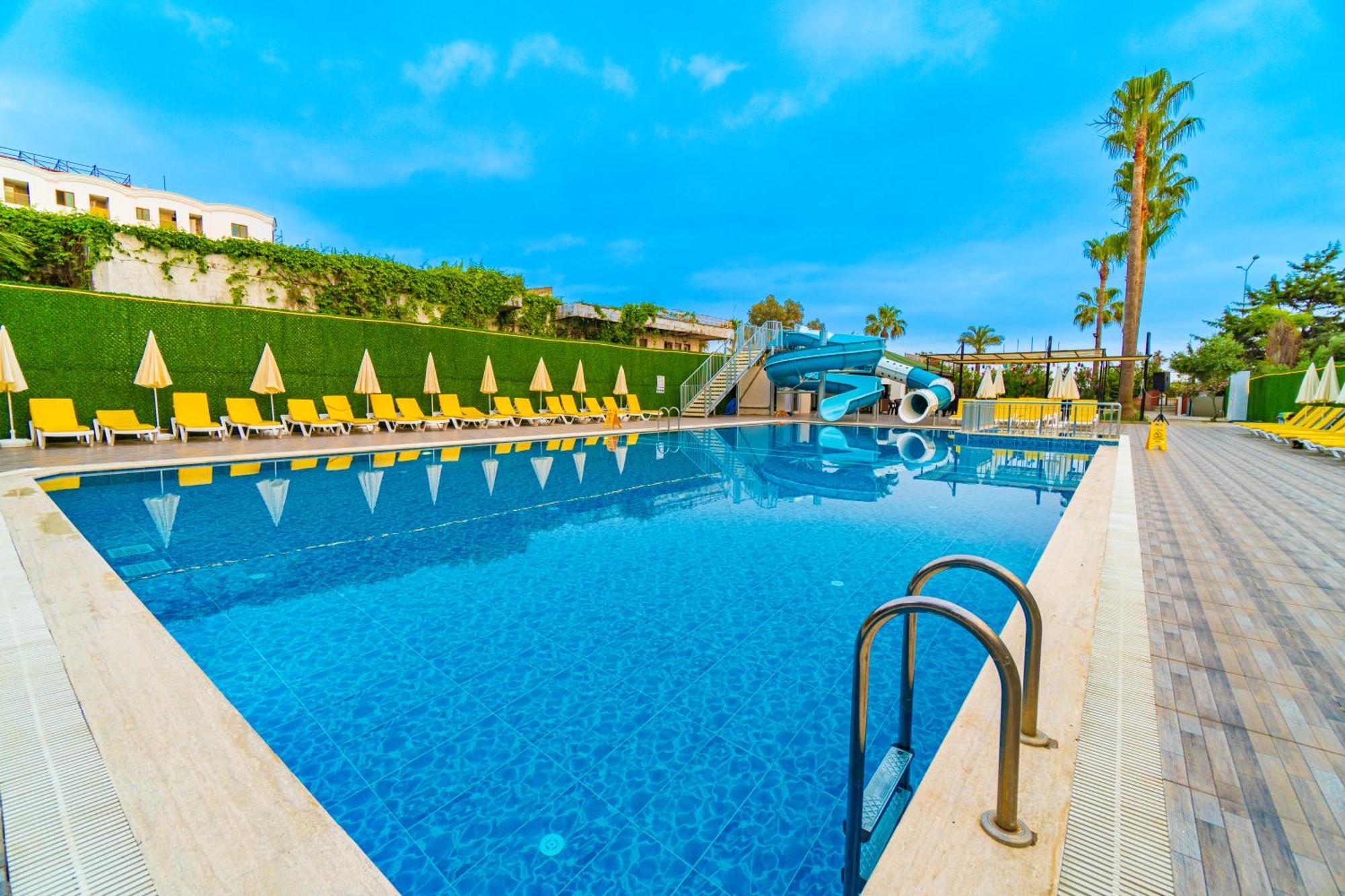 De Mare Family Hotel Konaklı Екстериор снимка