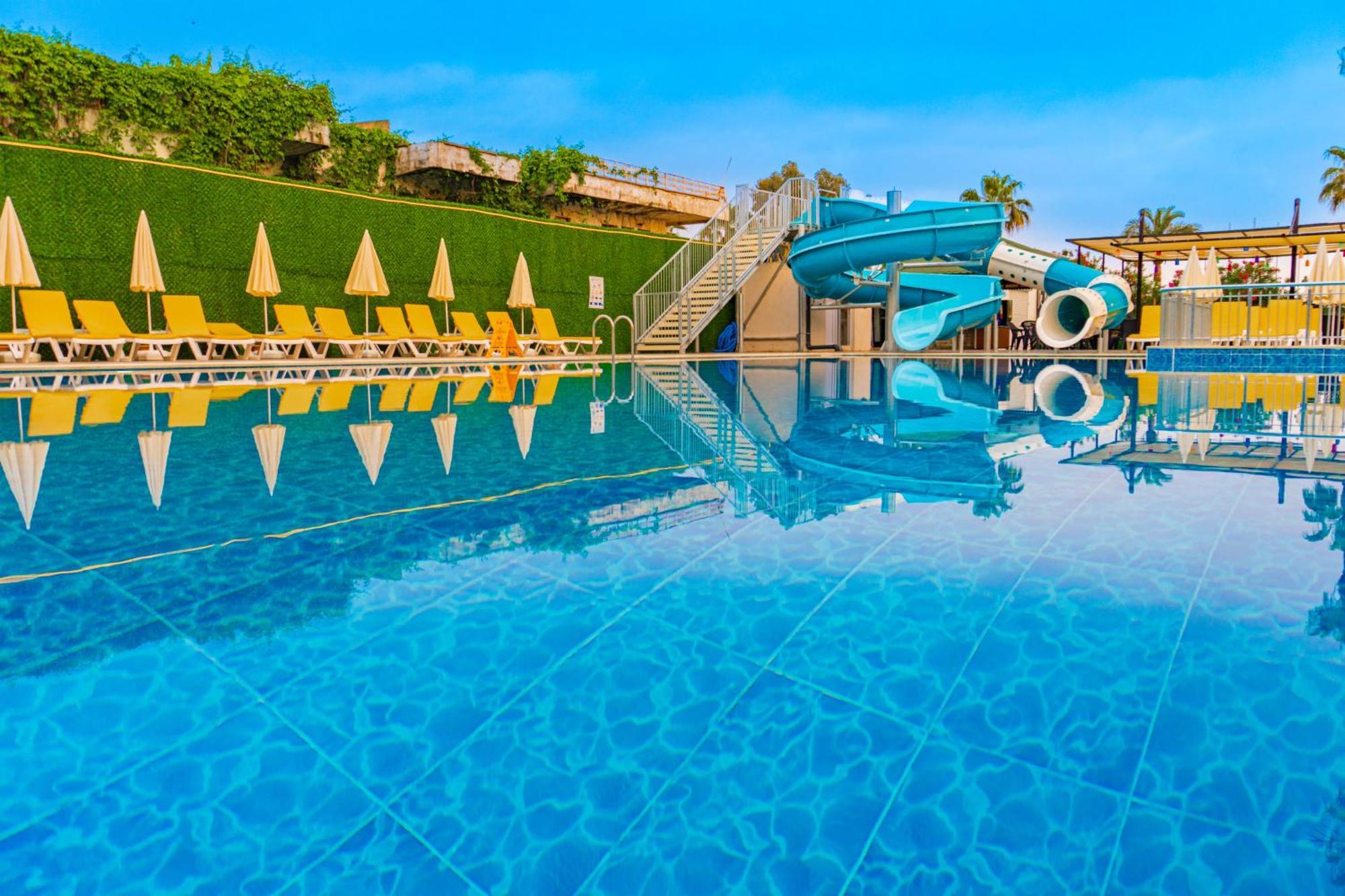 De Mare Family Hotel Konaklı Екстериор снимка