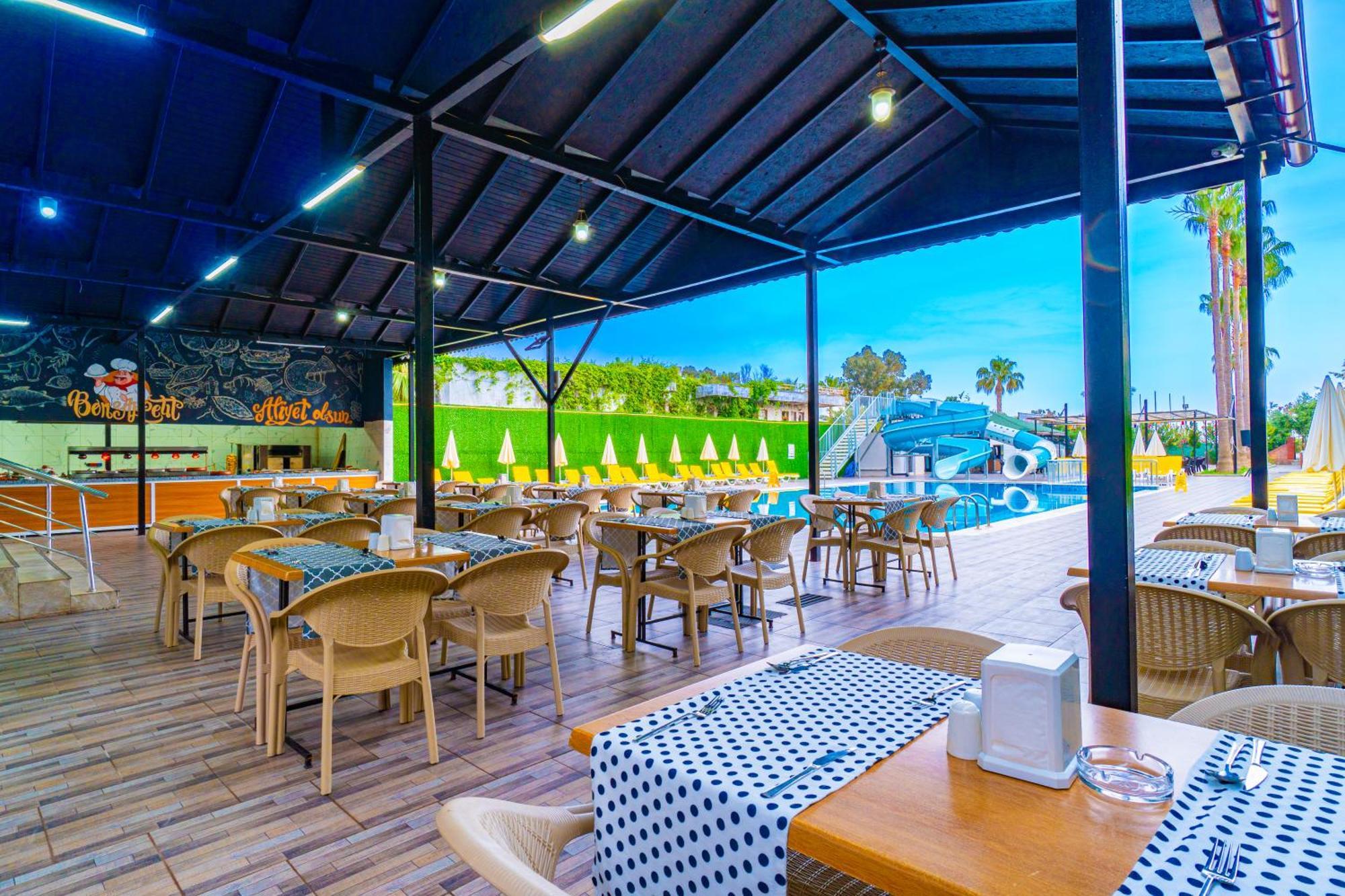 De Mare Family Hotel Konaklı Екстериор снимка