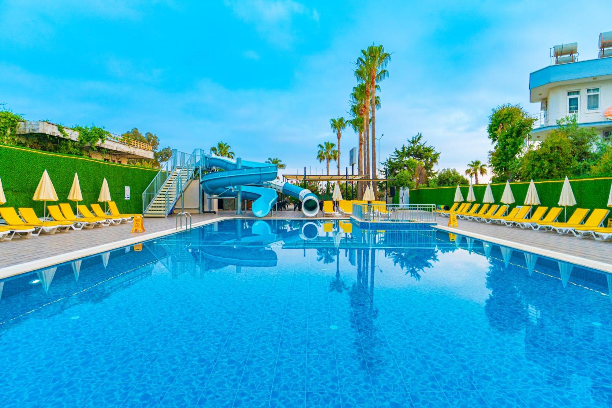 De Mare Family Hotel Konaklı Екстериор снимка